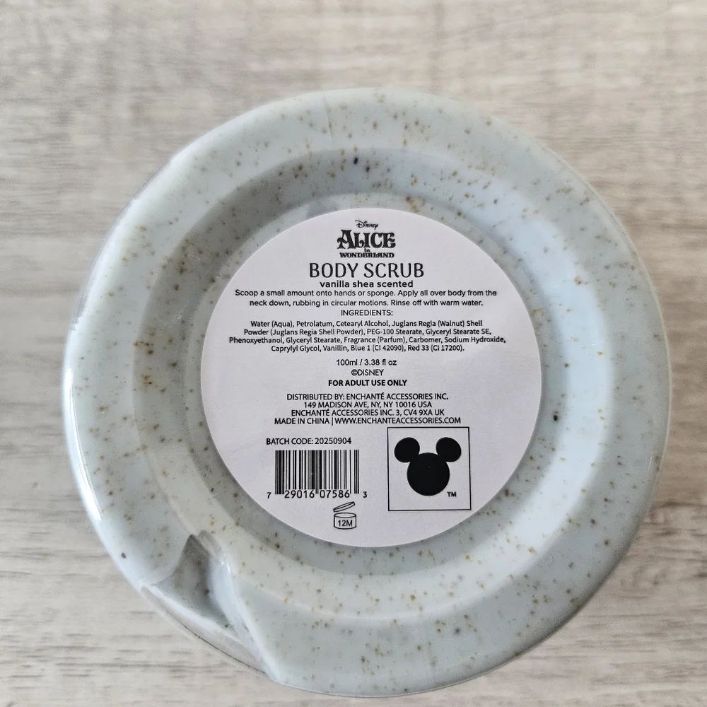 Disney Alice In Wonderland Set Of 3 Body Scrubs Vanilla Lemon Coconut Rose Scent - Picture 5 of 7